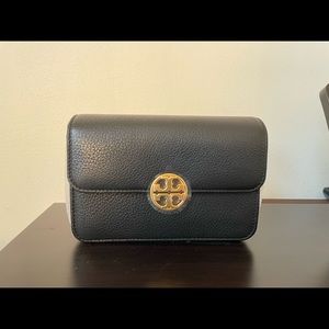 Tory Burch chelsea mini bag